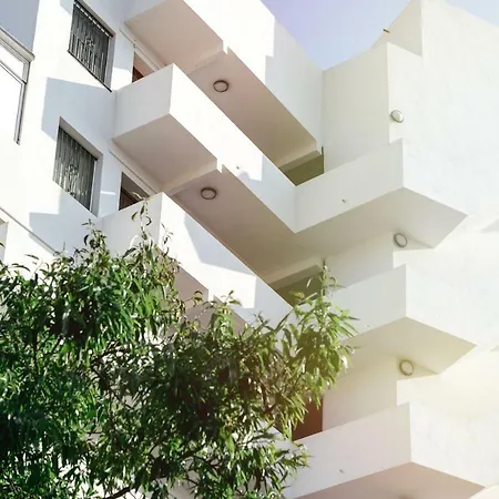 D-luxe Appartement Roses